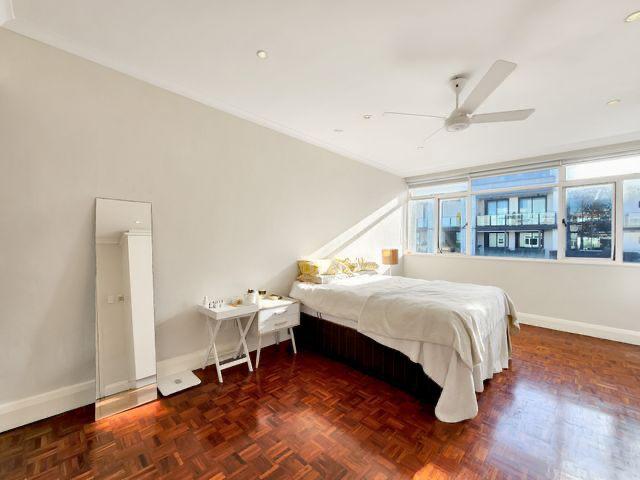 To Let 2 Bedroom Property for Rent in Sea Point Western Cape